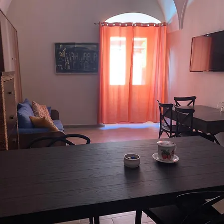 Apartamento Monolocale Nel Cuore Di Bosa