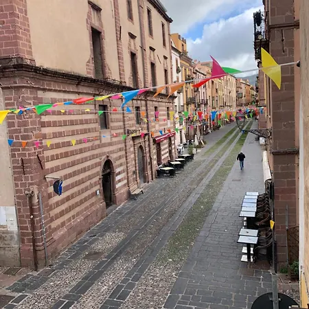 Daire Monolocale Nel Cuore Di Bosa